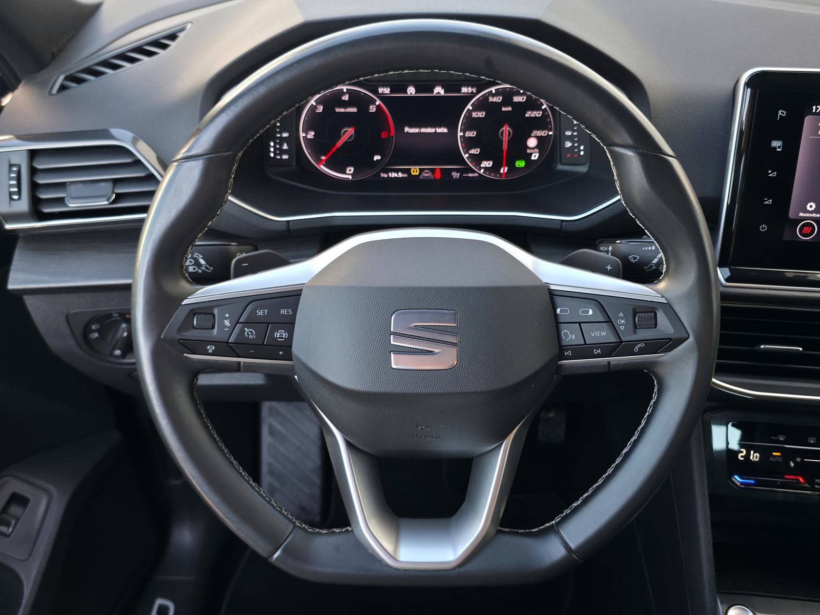Seat Tarraco 2,0TDI DSG Xperience FULLED-ACC-VIRTUAL-KEYLES-KUKA-19C-, fotografija 8