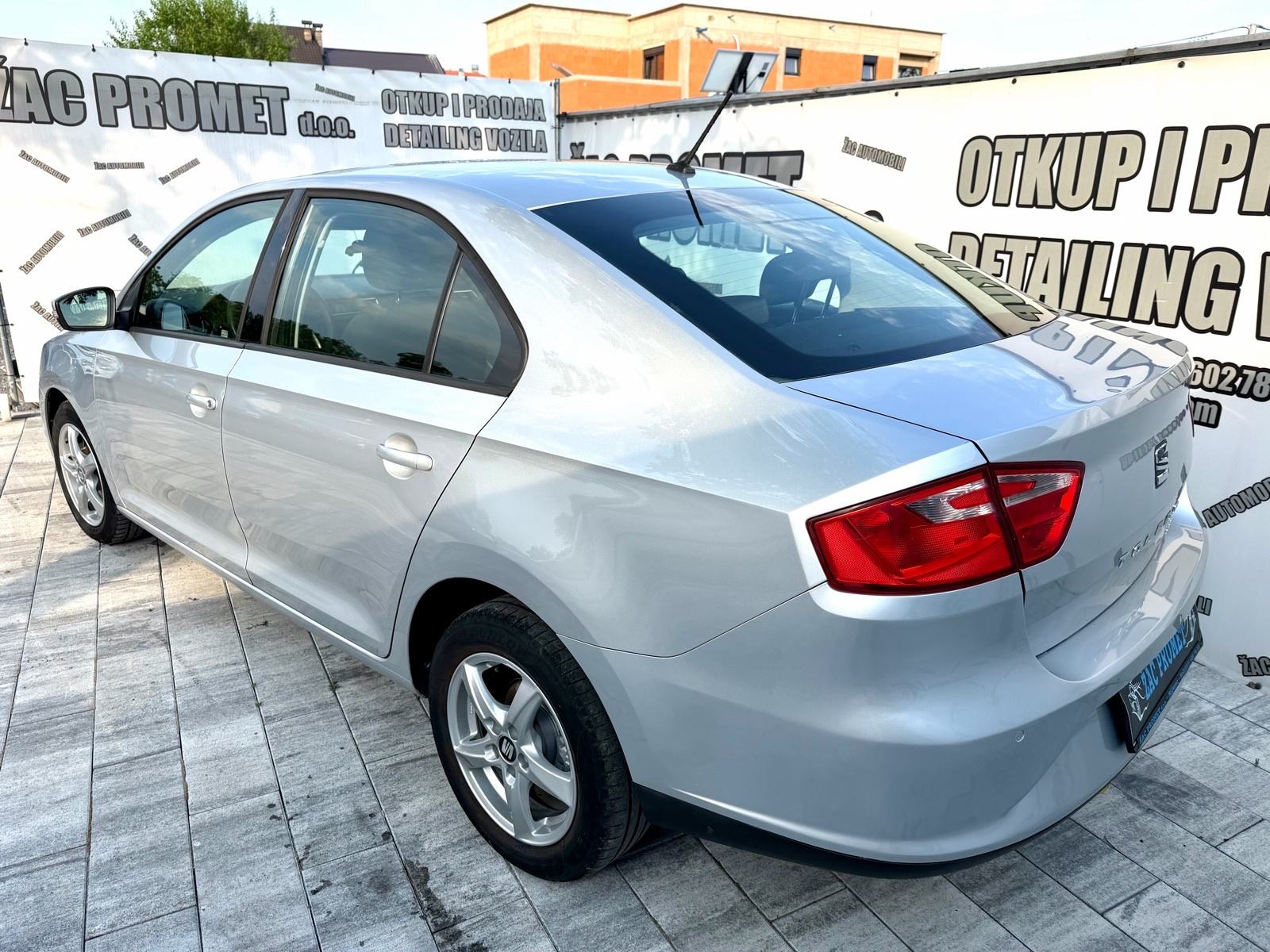 Seat Toledo 1,4 TDI #HR AUTO# SERVISNA# EURO-6# KARTICE DO 36 RATA, fotografija 2