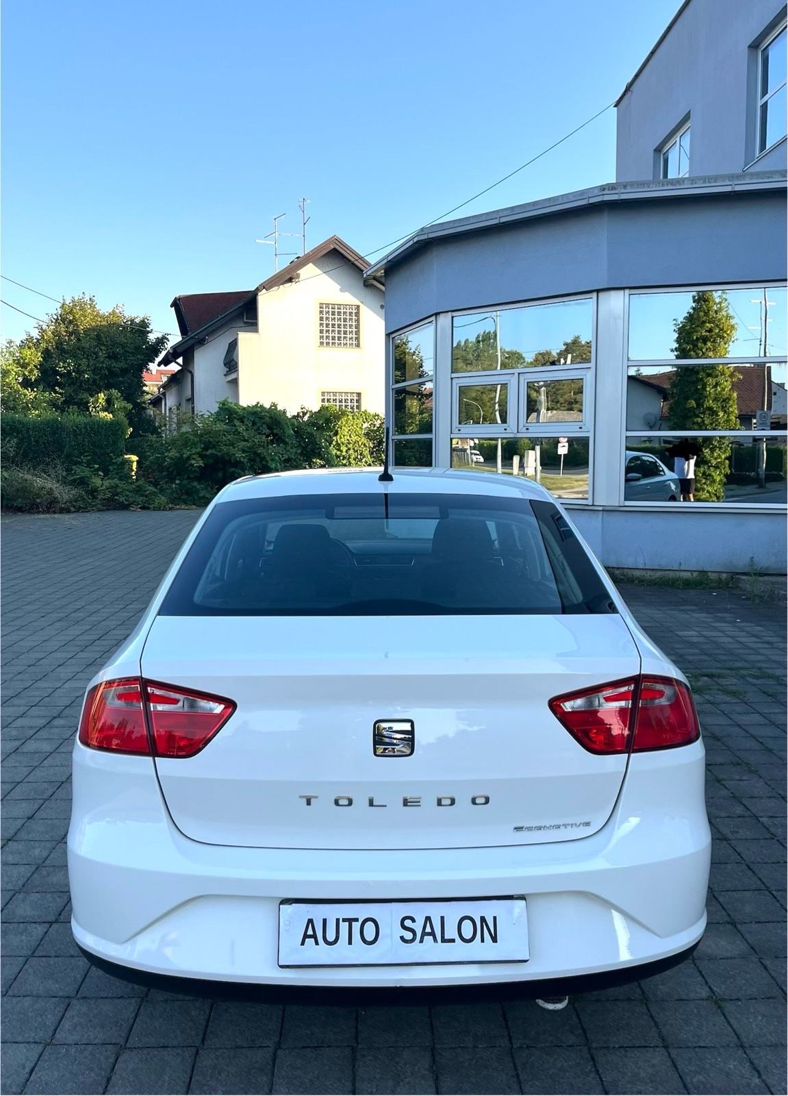 Seat Toledo 1,4 TDI “SERVISNA-kupljen nov u HR” kartice/rate/zamjena, pogled izvana - slika 5