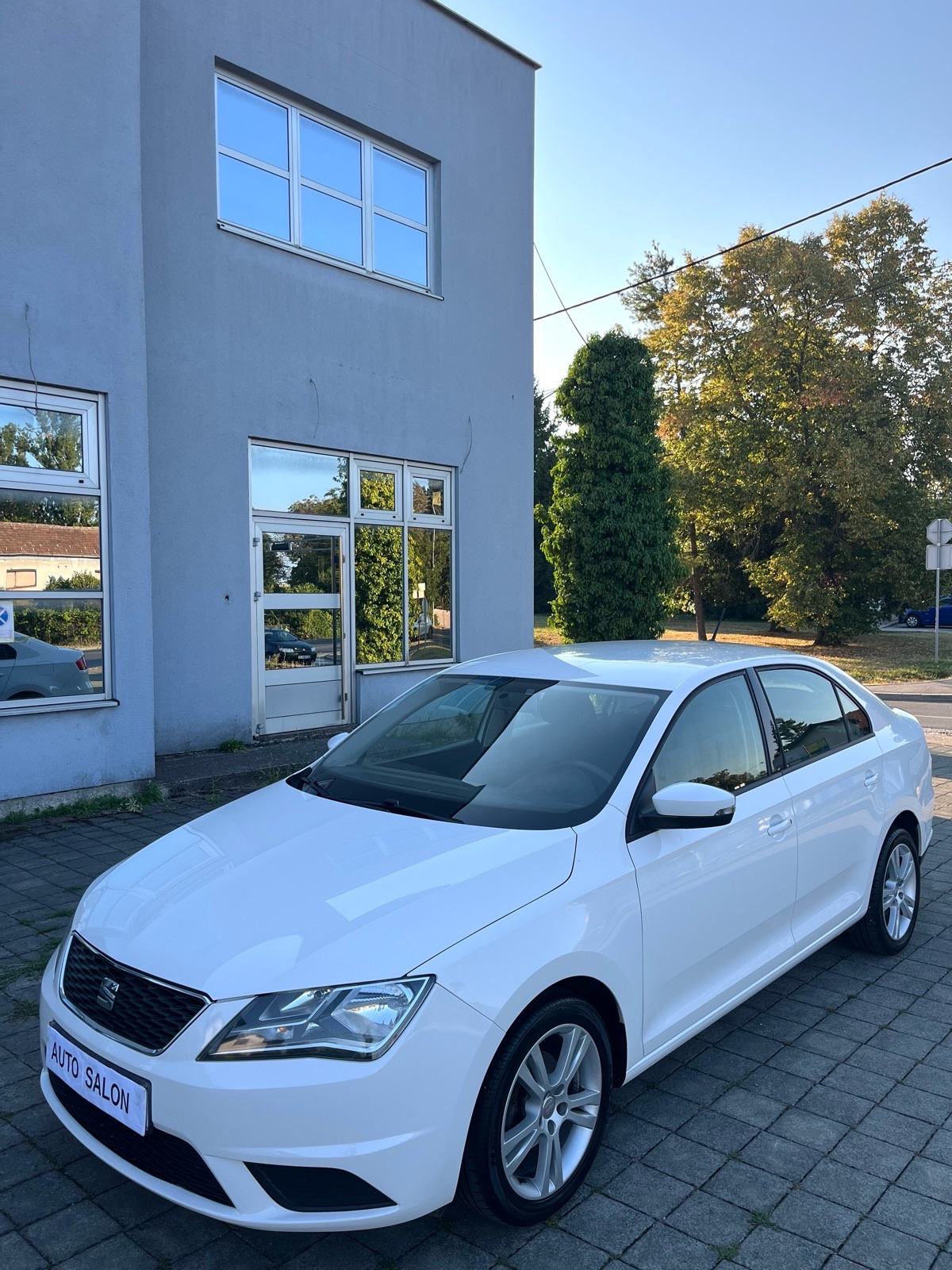 Seat Toledo 1,4 TDI “SERVISNA-kupljen nov u HR” kartice/rate/zamjena, fotografija 9