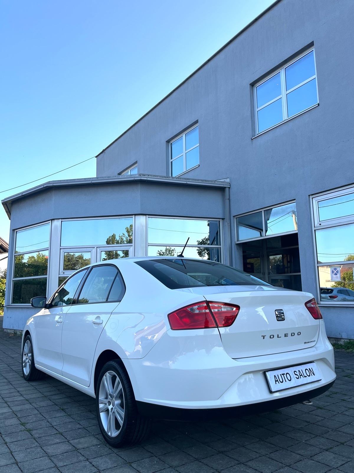 Seat Toledo 1,4 TDI “SERVISNA-kupljen nov u HR” kartice/rate/zamjena, fotografija 14