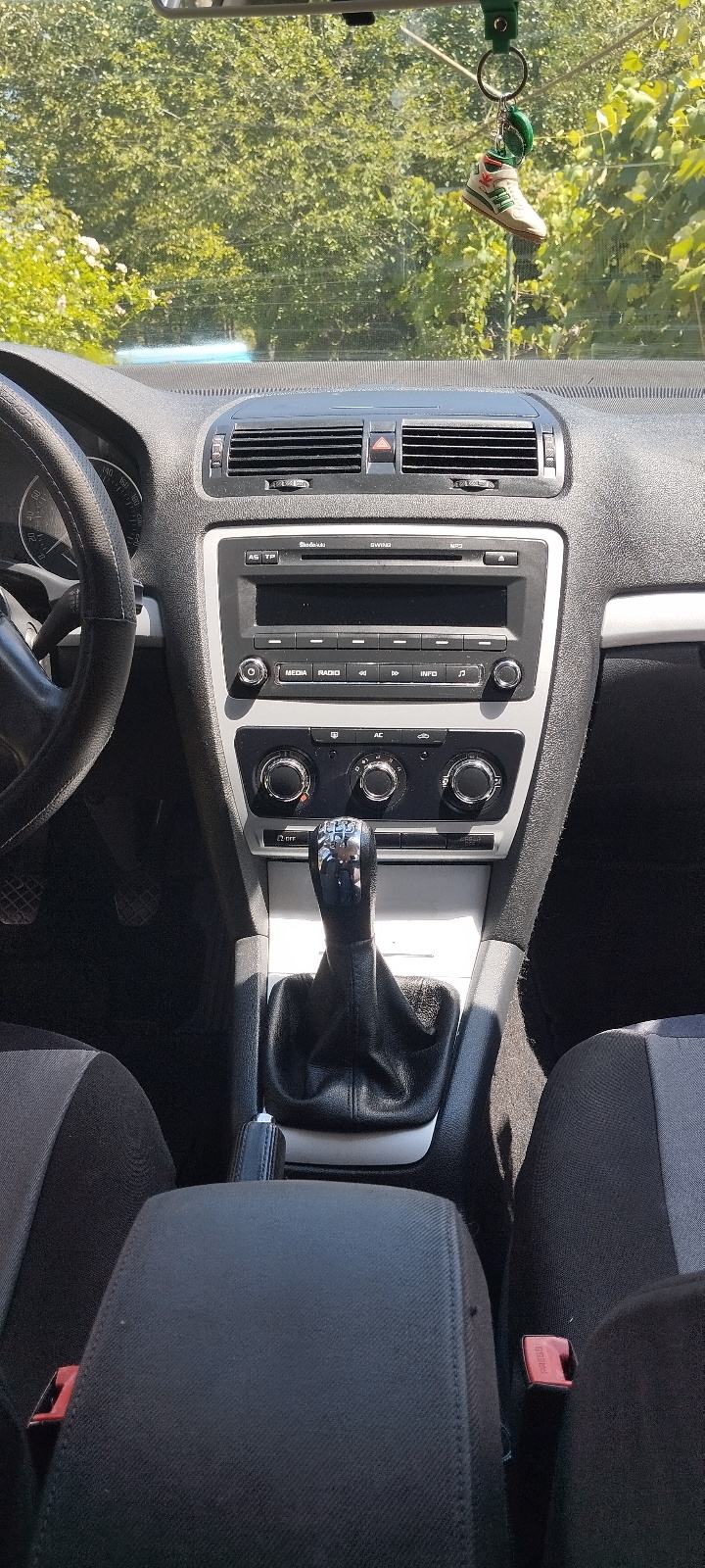 Skida Octavia 2011 1.6TDI. 77KW, fotografija 8