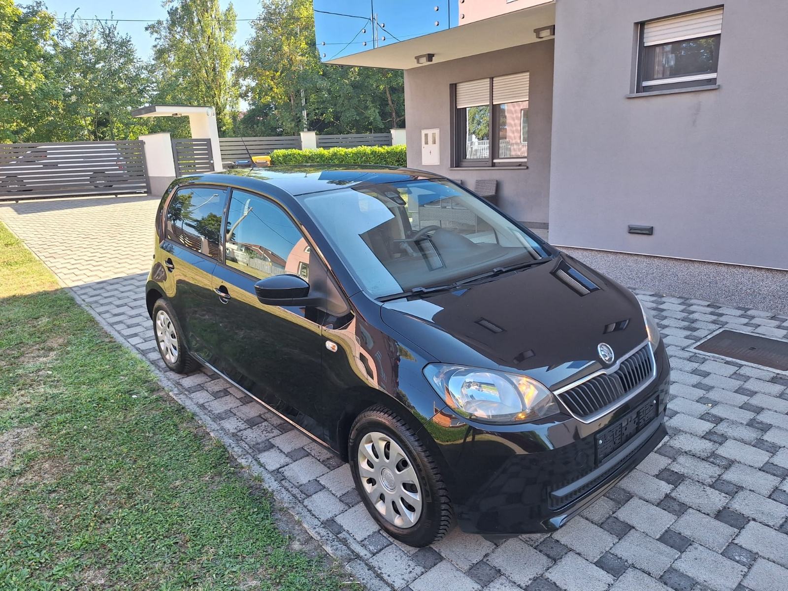 Škoda Citigo 1,0 **5 VRATA**KLIMA**, fotografija 2