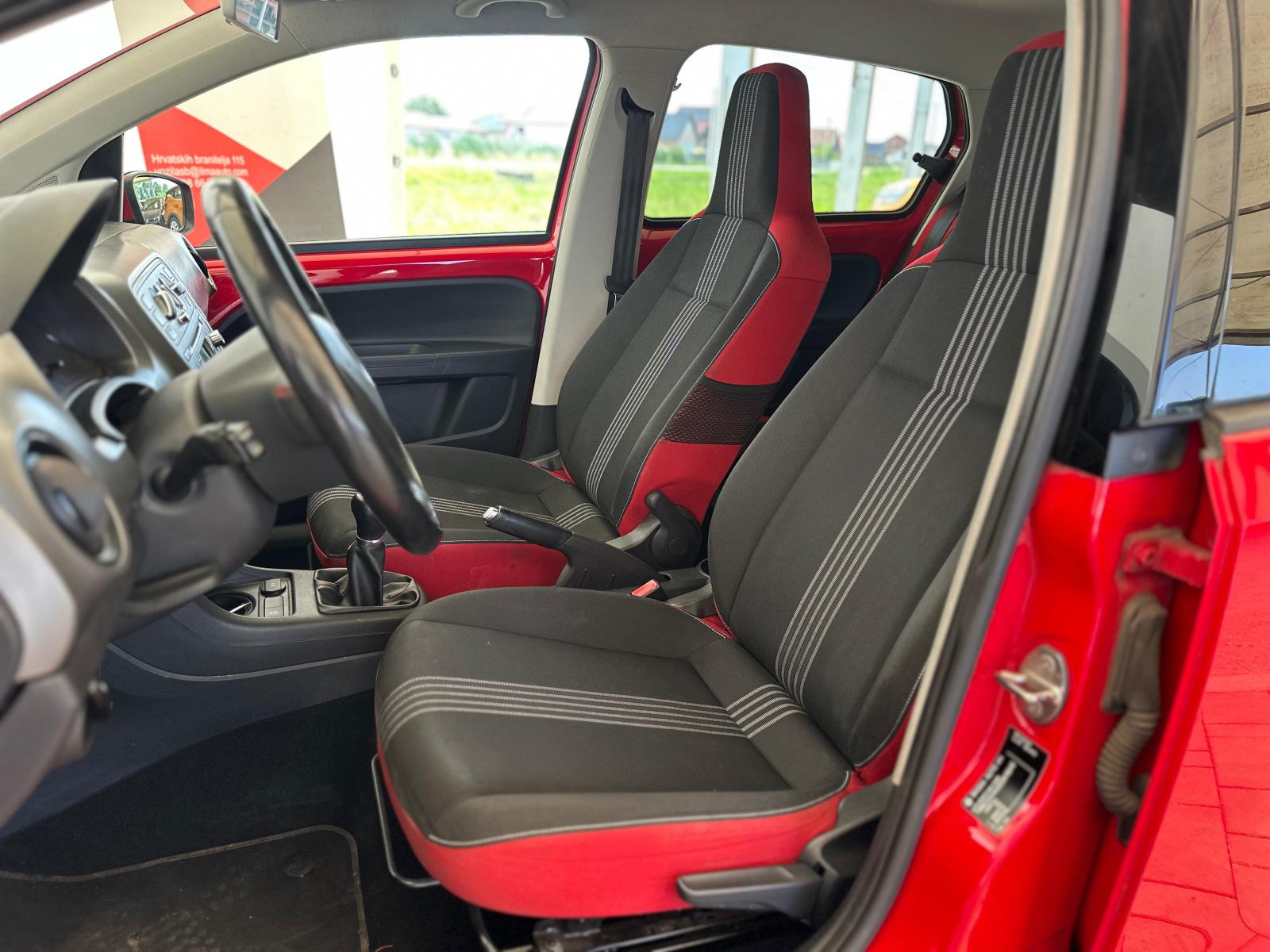 ŠKODA CITIGO - 2013 1.0 BENZIN - GARANCIJA -DOSTAVA GRATIS!!!, fotografija 9