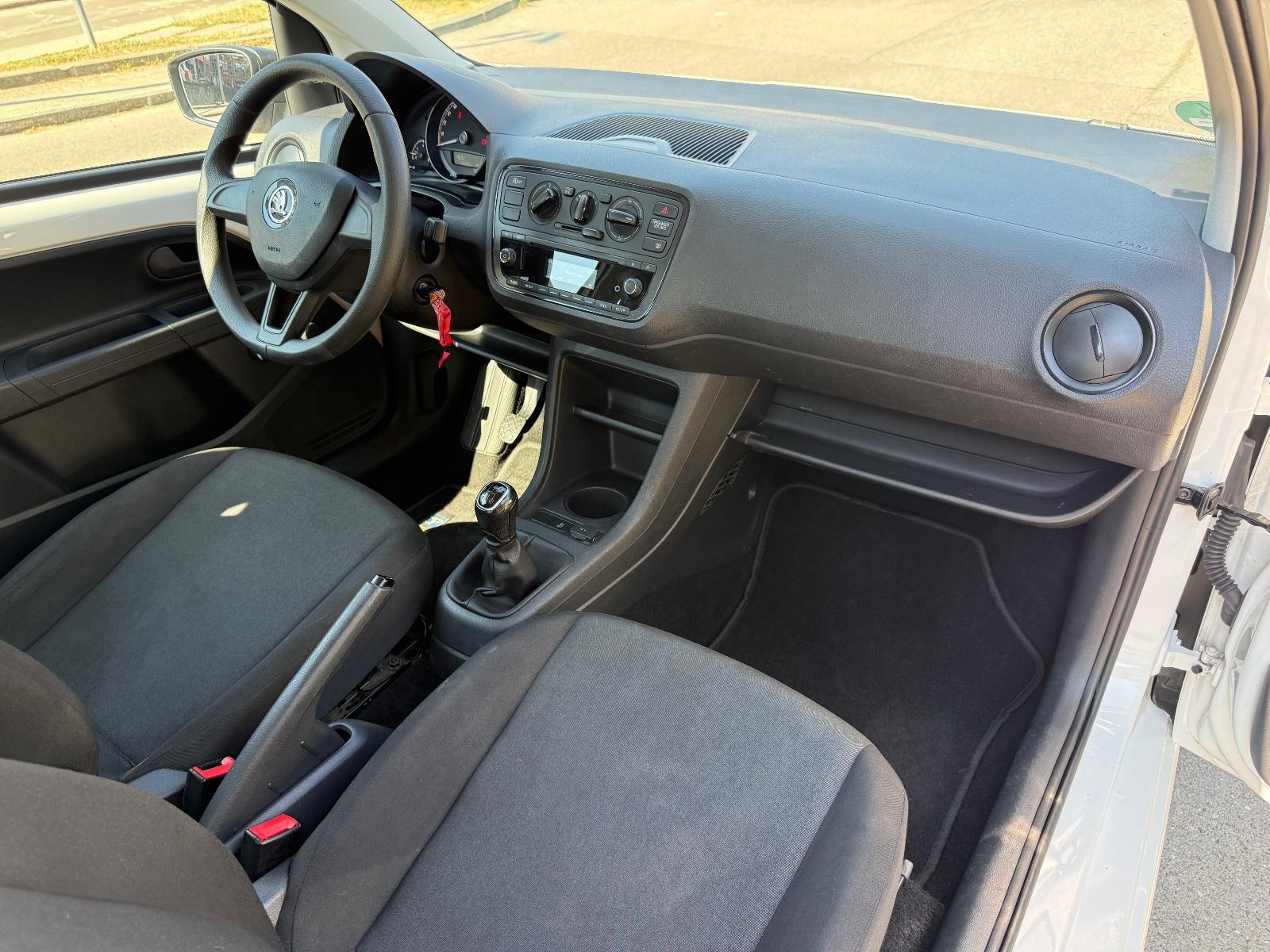 Škoda Citigo 1,0*KLIMA*REG. 3/2027*, fotografija 9