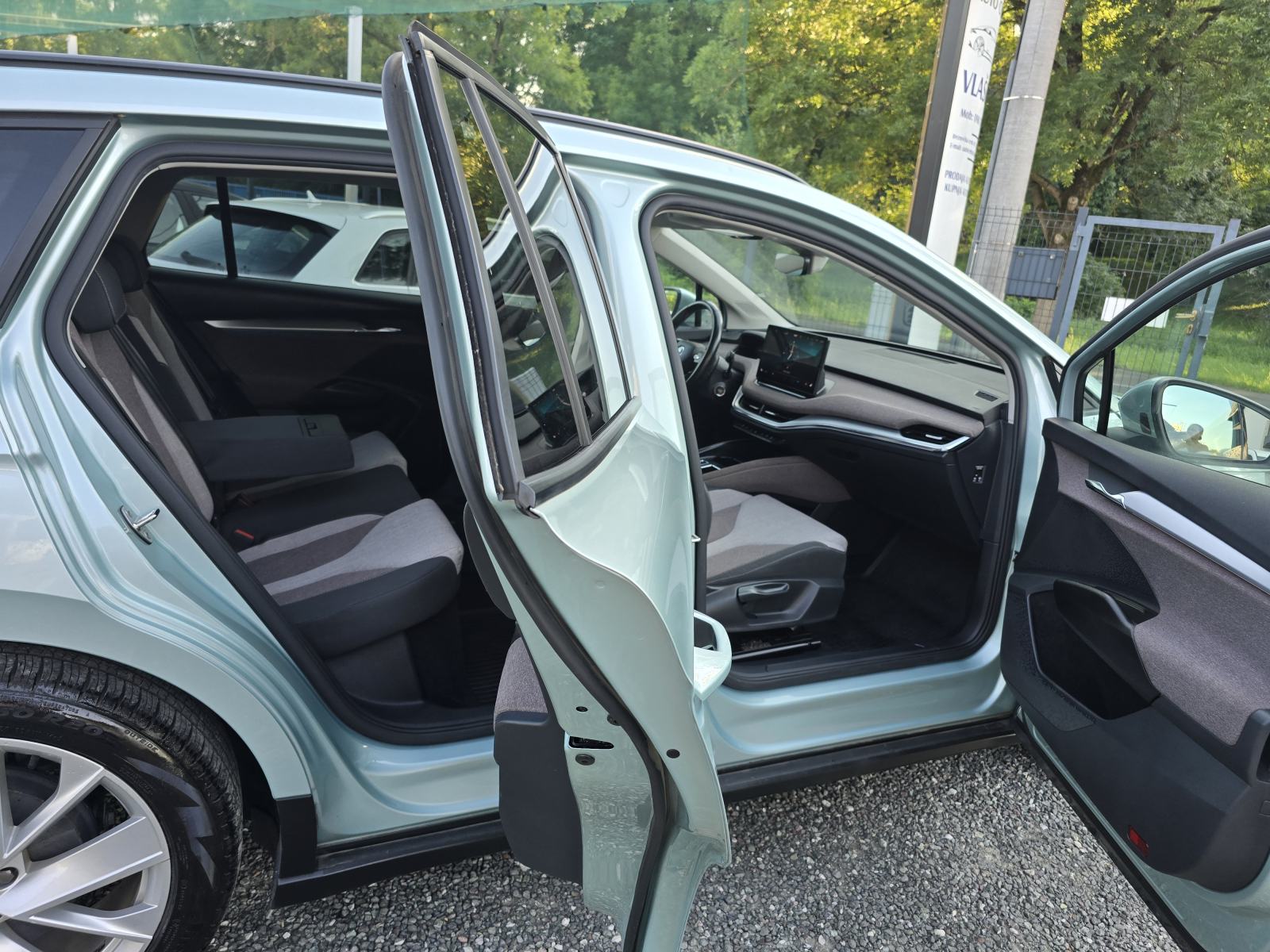 Škoda Enyaq iV 60-GRATIS PRIJENOS,NIJE UVOZ,ODLIČAN!, fotografija 13