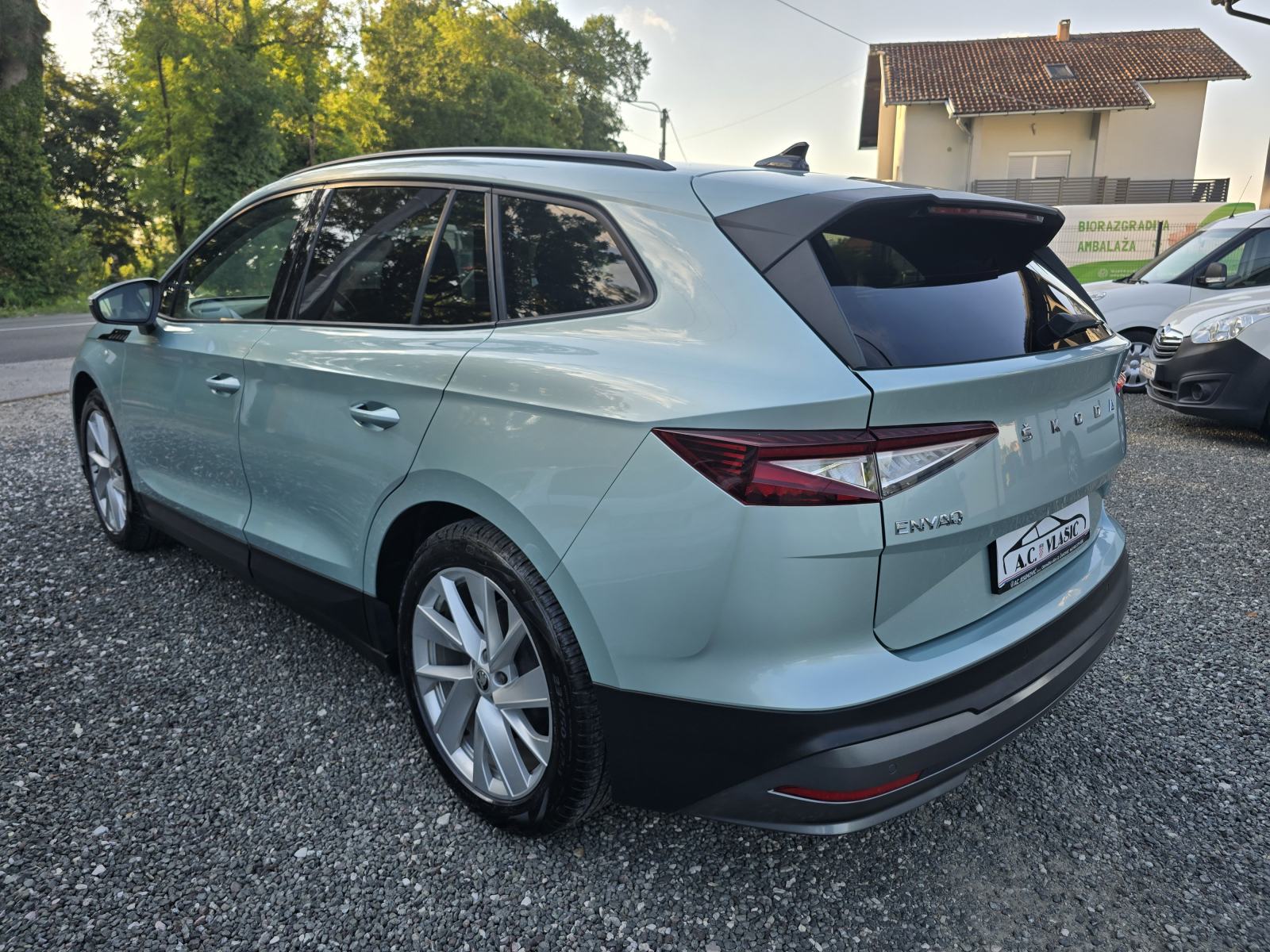 Škoda Enyaq iV 60-GRATIS PRIJENOS,NIJE UVOZ,ODLIČAN!, fotografija 8