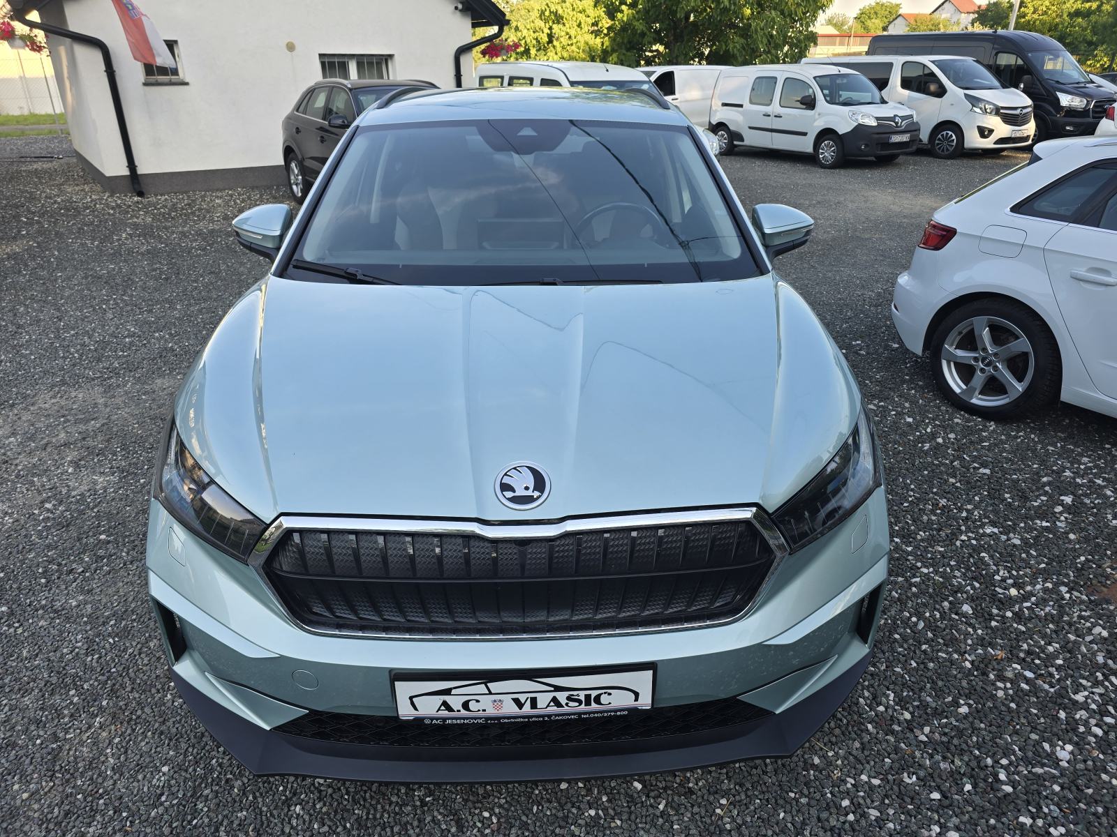 Škoda Enyaq iV 60-GRATIS PRIJENOS,NIJE UVOZ,ODLIČAN!, fotografija 5