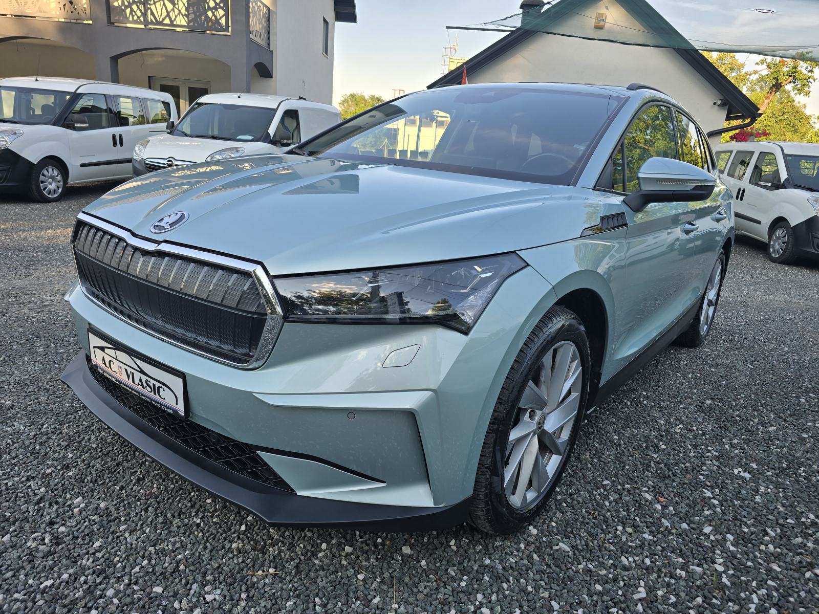 Škoda Enyaq iV 60-GRATIS PRIJENOS,NIJE UVOZ,ODLIČAN!, fotografija 6