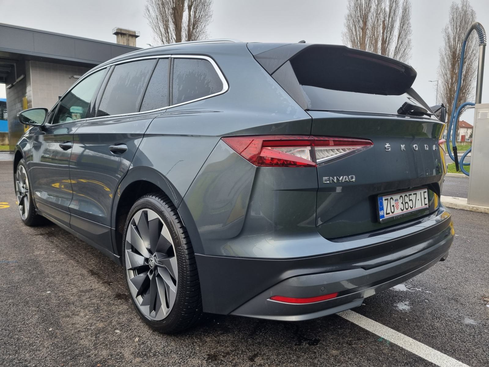 Škoda Enyaq iV 80, Panorama, Kuka, 500km domet, fotografija 5
