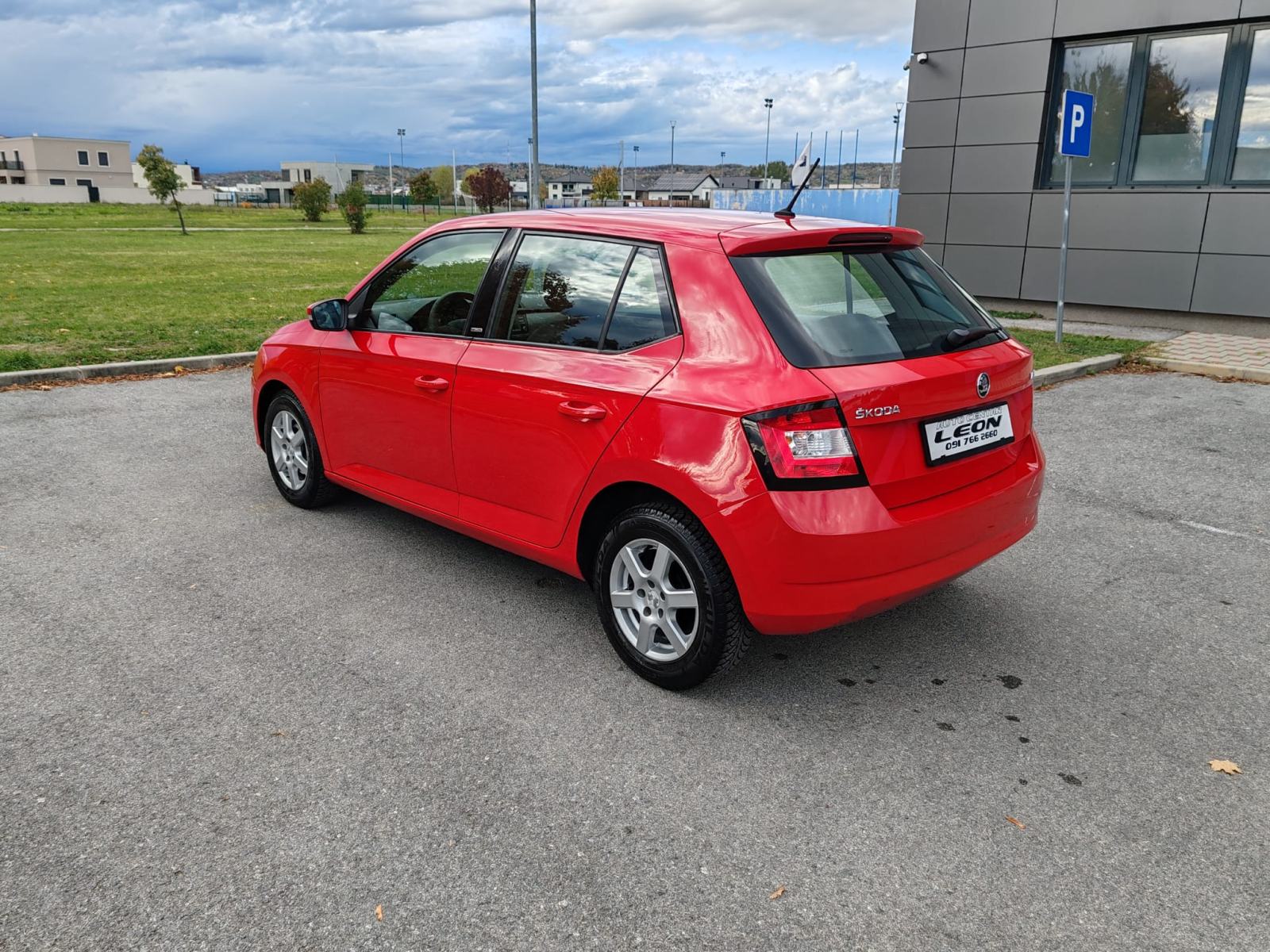 Škoda Fabia 1,0, 2016 GOD, 148000 km, KARTICE 24/36 RATA, fotografija 4