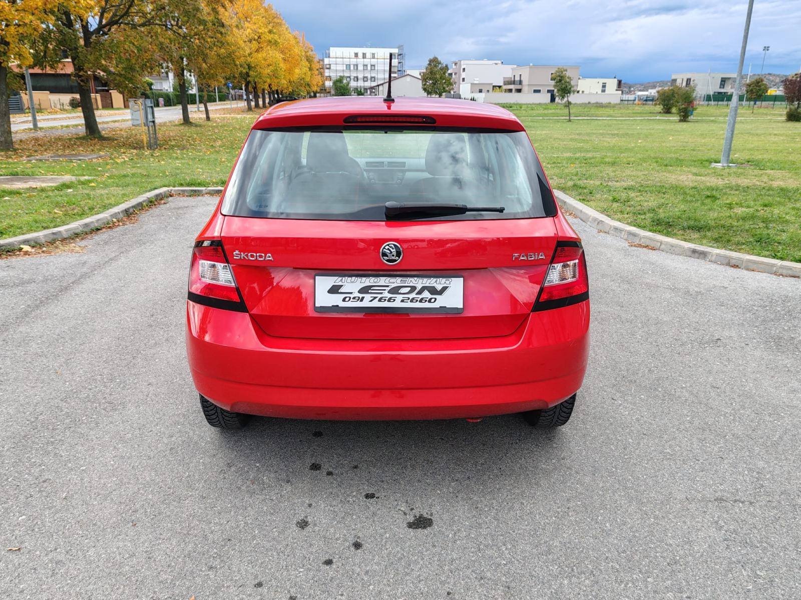 Škoda Fabia 1,0, 2016 GOD, 148000 km, KARTICE 24/36 RATA, fotografija 5