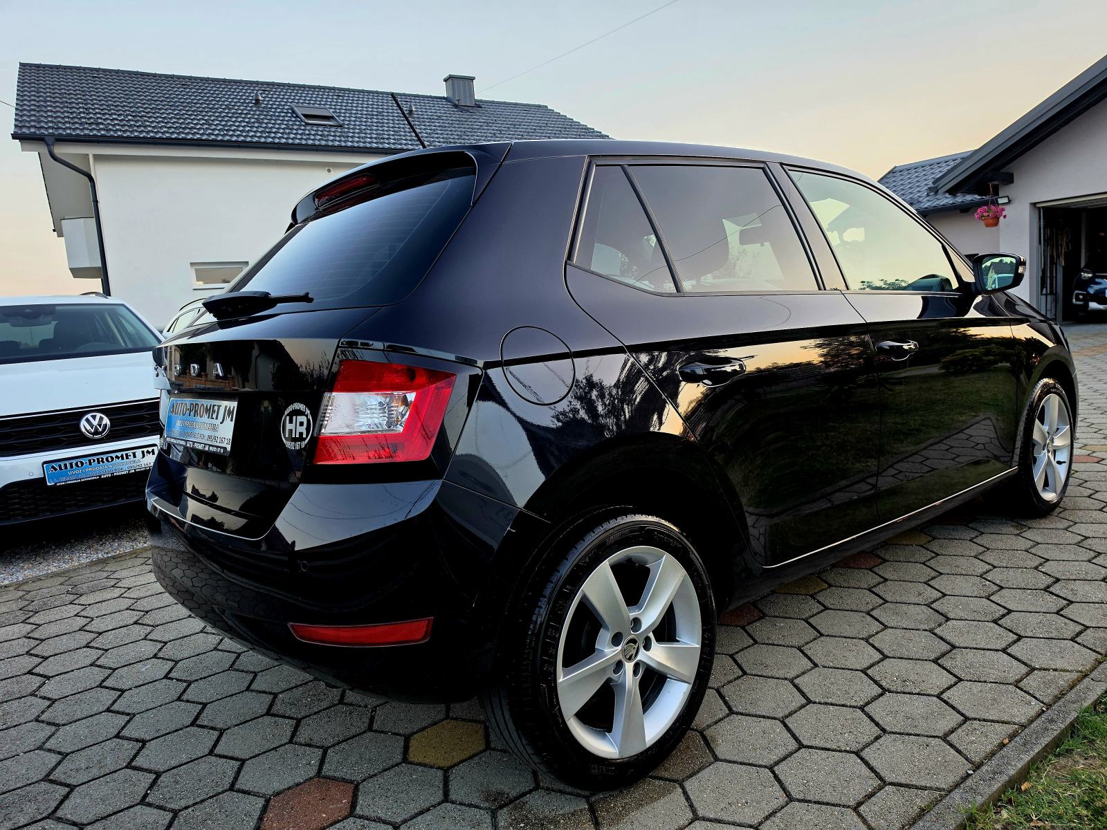 Škoda Fabia 1,0 BENZIN,ODLIČAN,,SERVISNA,125810KM, fotografija 6