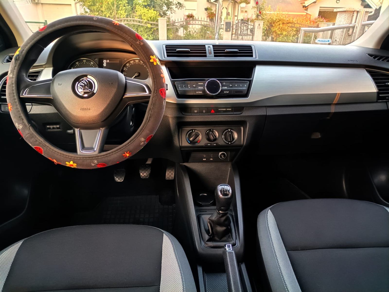 Škoda Fabia 1,0, fotografija 15
