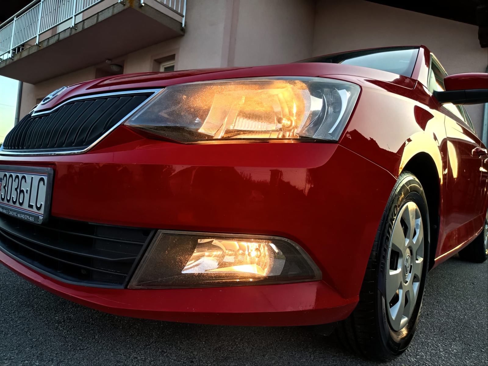 Škoda Fabia 1,0, fotografija 12