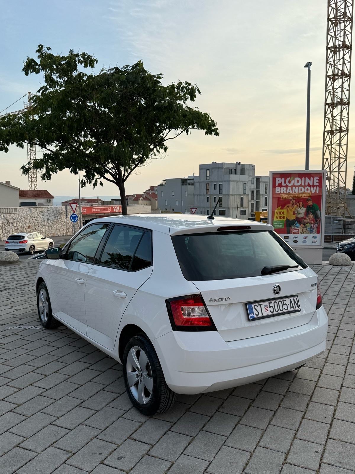Škoda Fabia 1,0 EDITION, fotografija 4