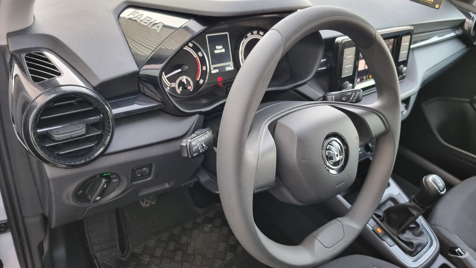 Škoda Fabia 1,0 MPI Active "1. Vlasnik" Nije uvoz"67.000km"TOP STANJE", fotografija 11