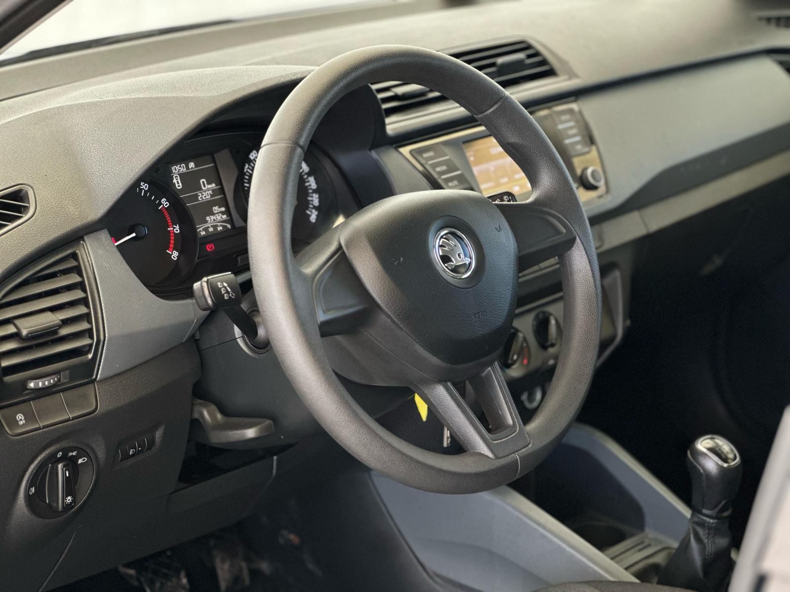 ŠKODA FABIA 1.0 2015 GOD 93 000 km - GARANCIJA DOSTAVA GRATIS!!!, fotografija 13