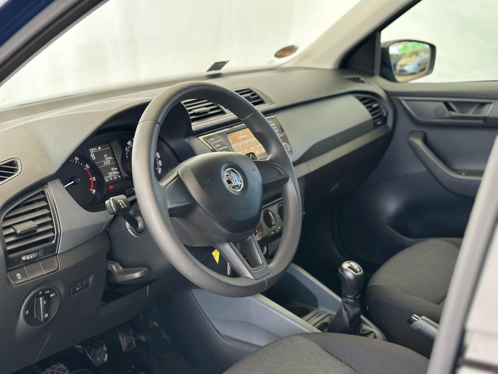 ŠKODA FABIA 1.0 2015 GOD 93 000 km - GARANCIJA DOSTAVA GRATIS!!!, fotografija 14