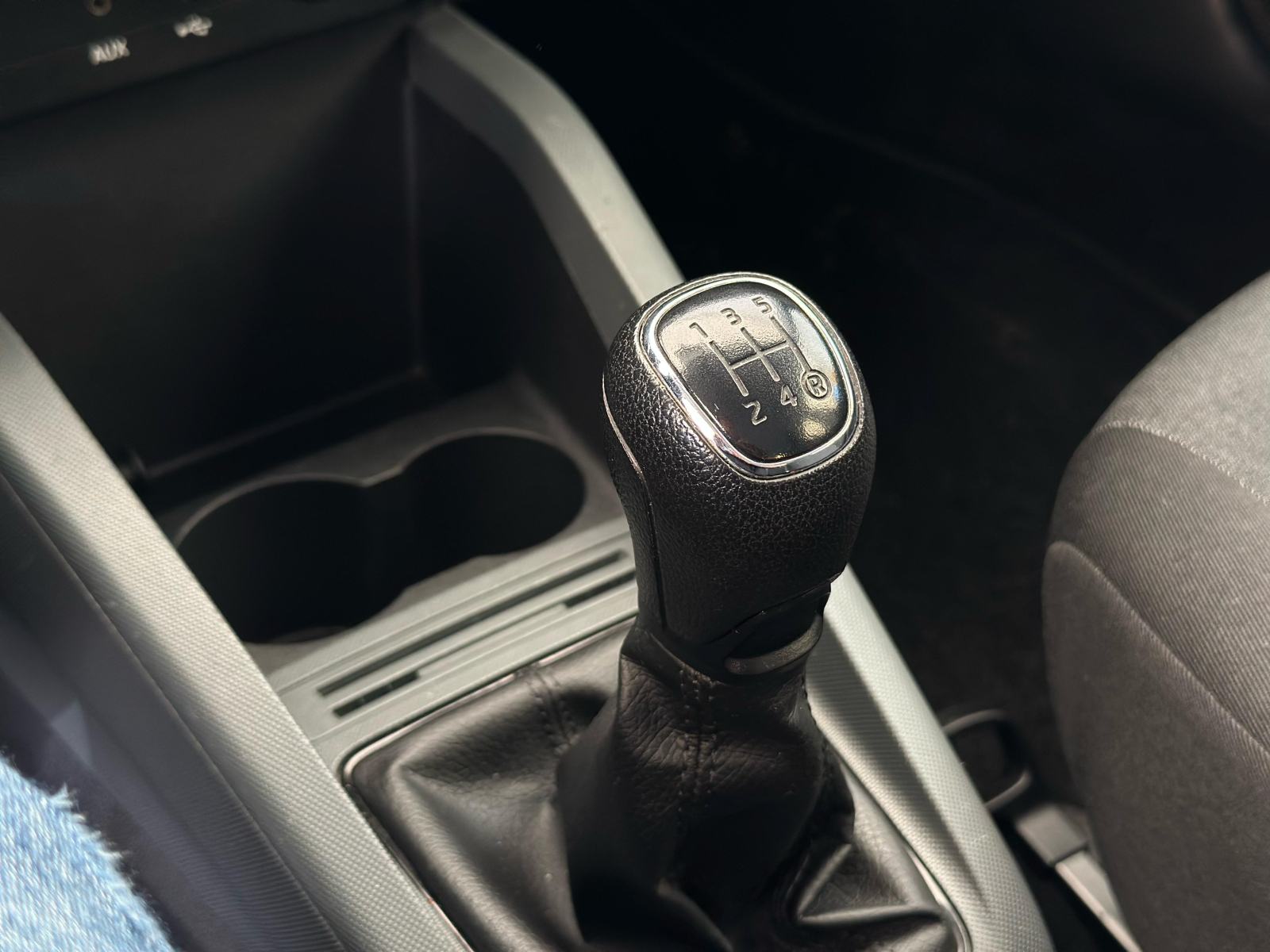 ŠKODA FABIA 1.0 2015 GOD 93 000 km - GARANCIJA DOSTAVA GRATIS!!!, fotografija 17