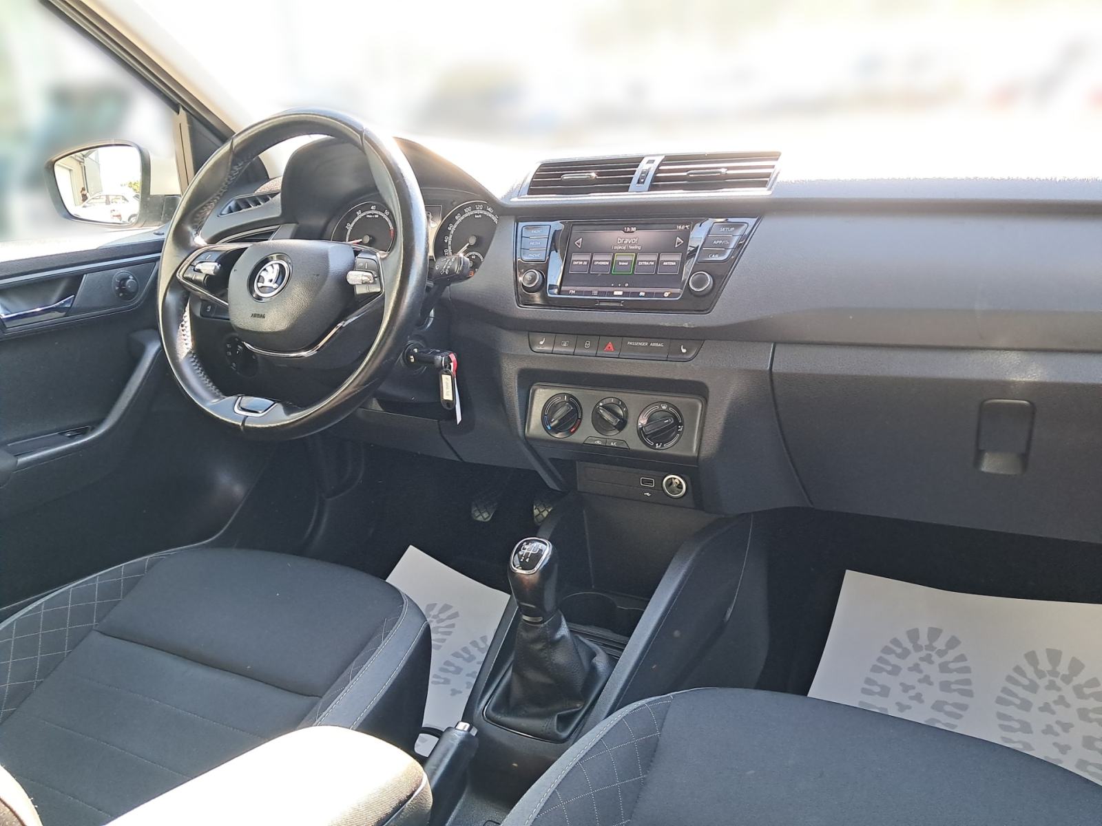 Škoda Fabia 1.0 TSI EDITION - 3 godine jamstva, fotografija 19