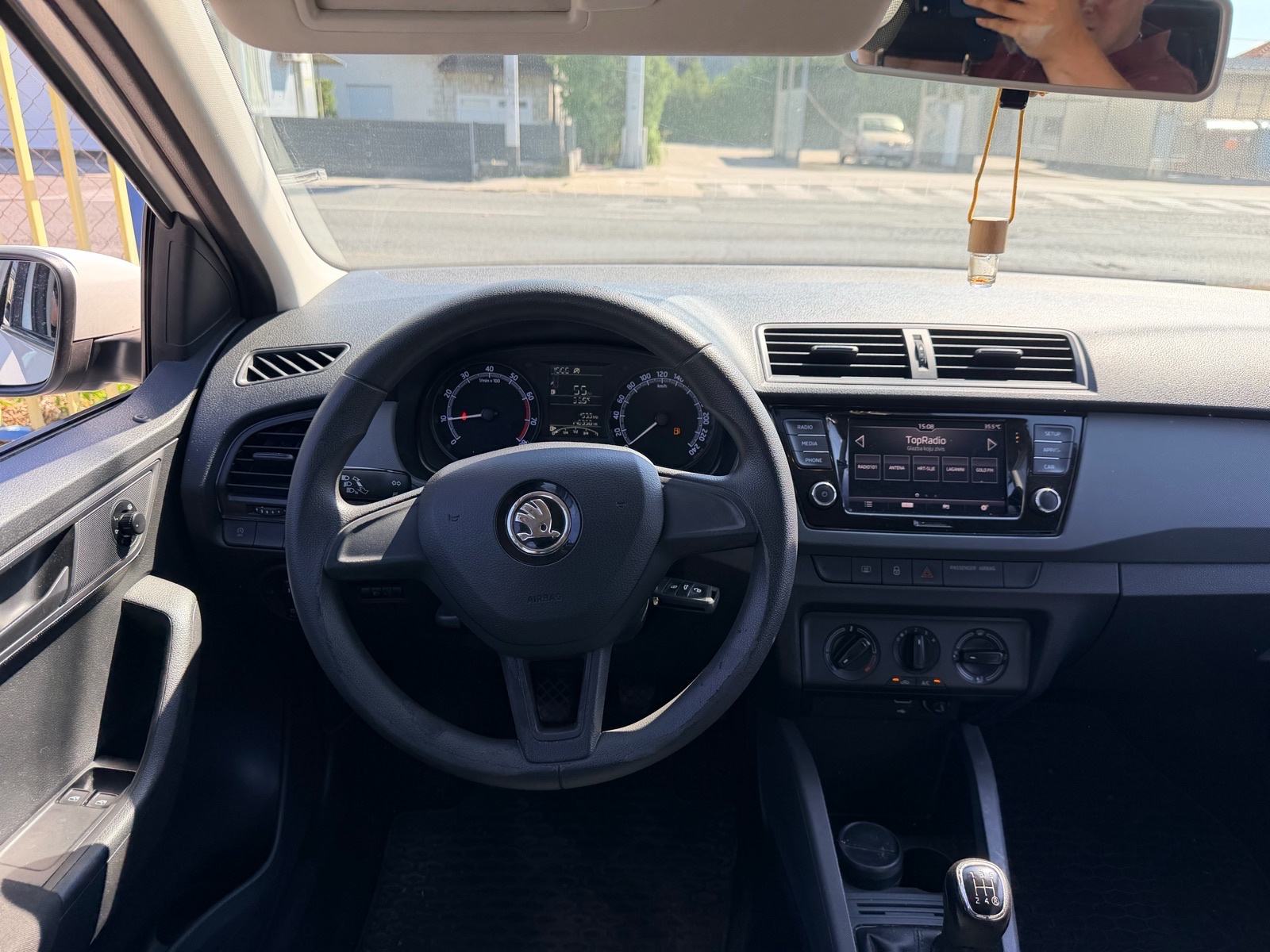 Škoda Fabia 1,0 TSI*PRVI VLASNIK*2 SETA NOVIH GUMA*REGISTRIRAN 1.G*, fotografija 10