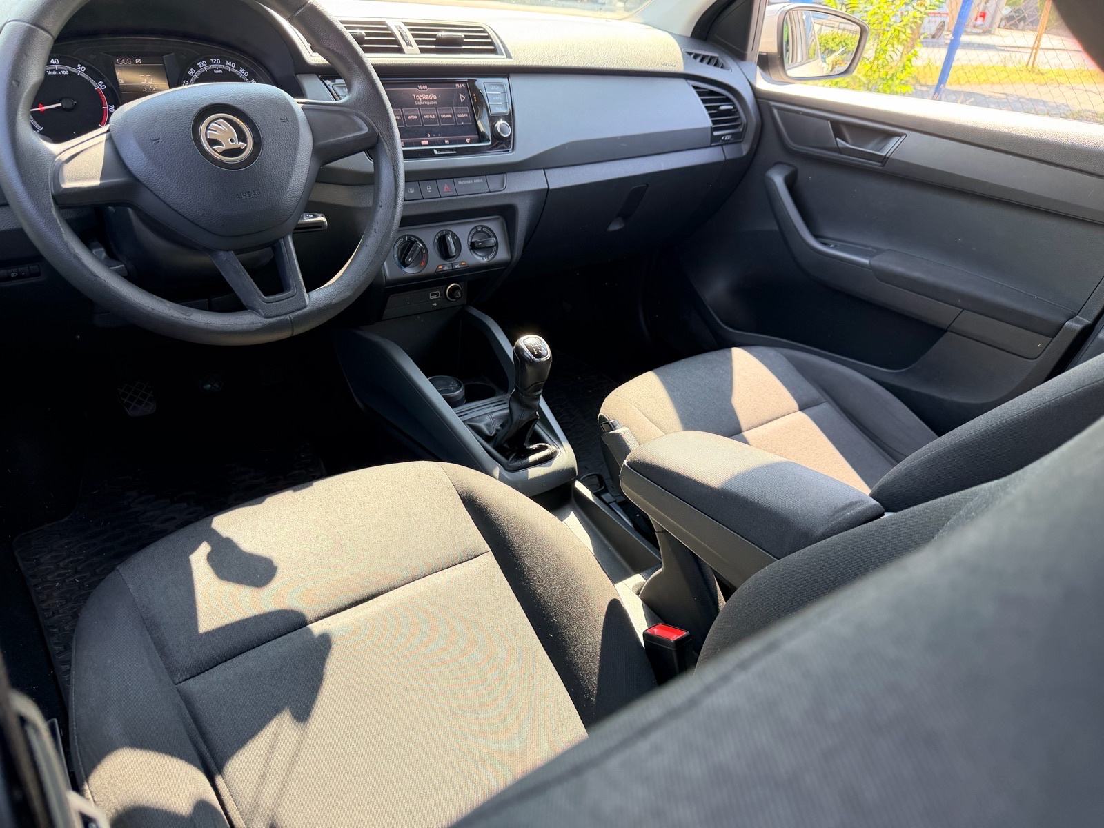 Škoda Fabia 1,0 TSI*PRVI VLASNIK*2 SETA NOVIH GUMA*REGISTRIRAN 1.G*, fotografija 15