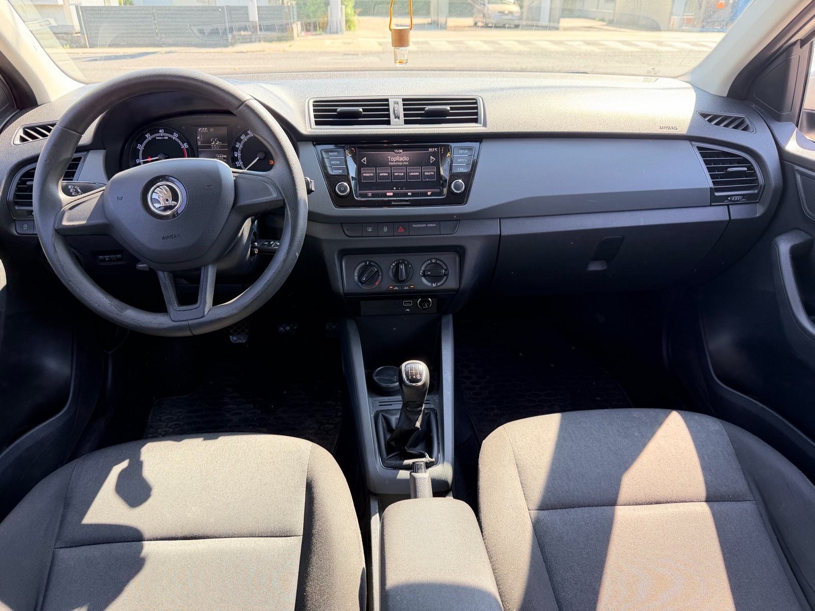 Škoda Fabia 1,0 TSI*PRVI VLASNIK*2 SETA NOVIH GUMA*REGISTRIRAN 1.G*, fotografija 11