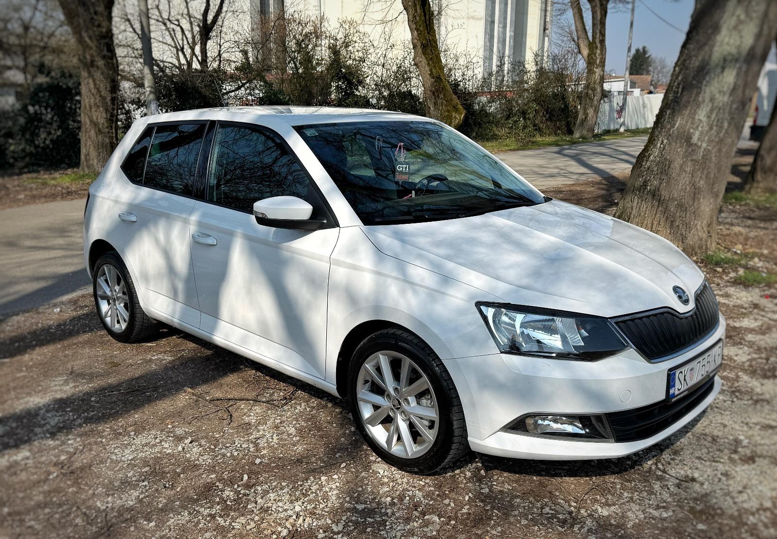Škoda Fabia 1,0 TSI, fotografija 2
