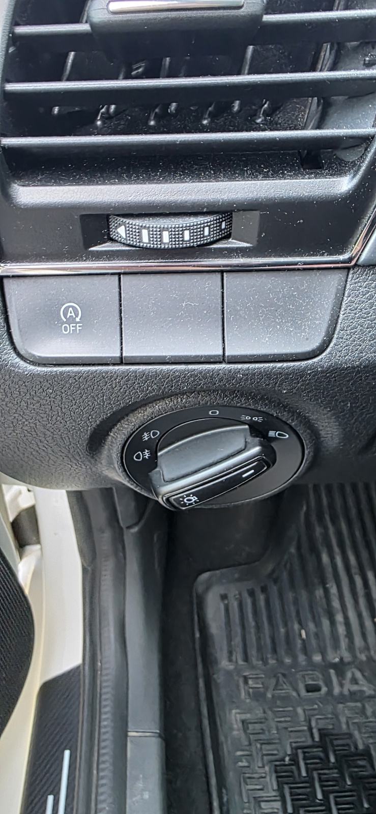 Škoda Fabia 1,0 TSI, fotografija 16
