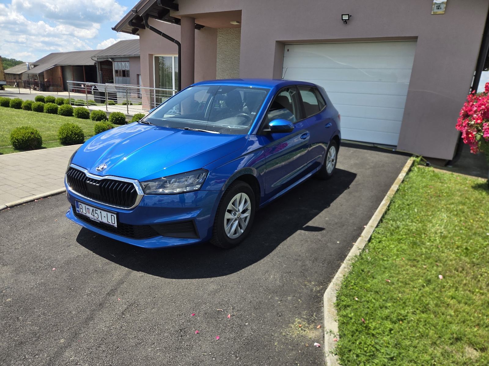 Škoda Fabia 1,0 TSI, pogled izvana - slika 1