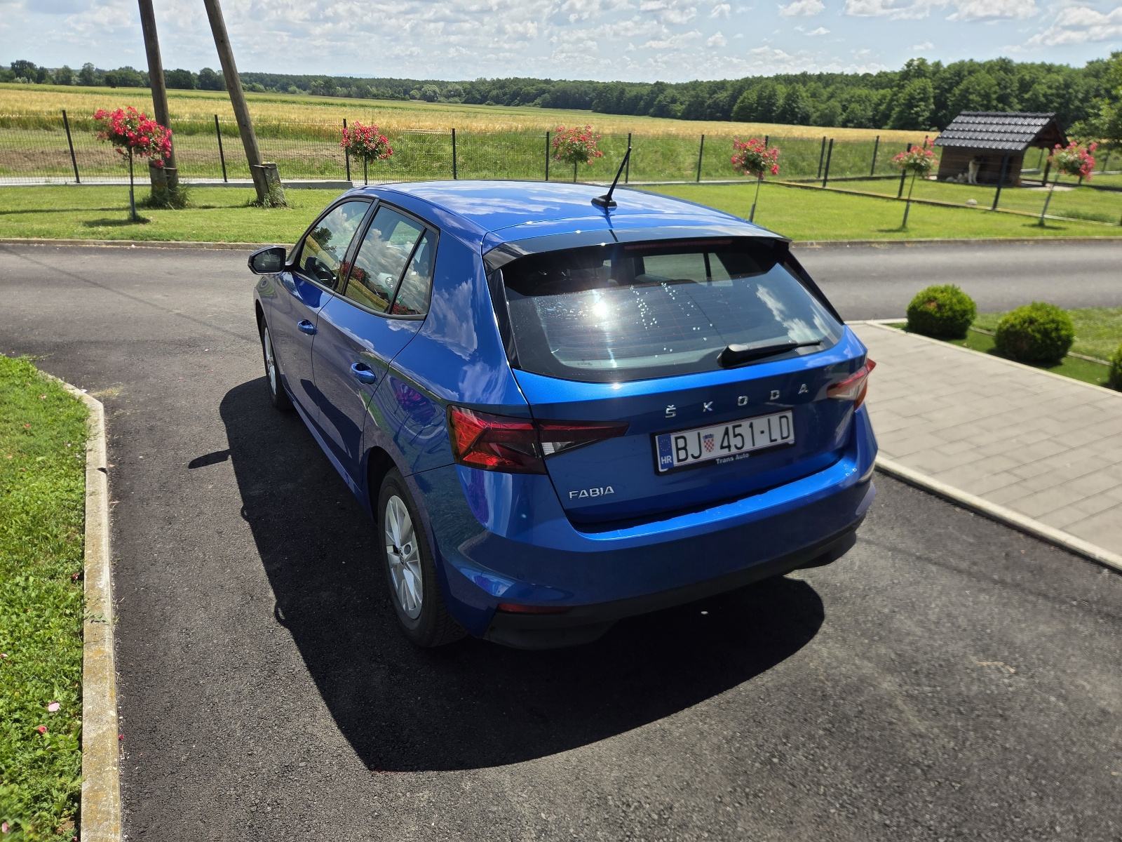Škoda Fabia 1,0 TSI, pogled izvana - slika 4