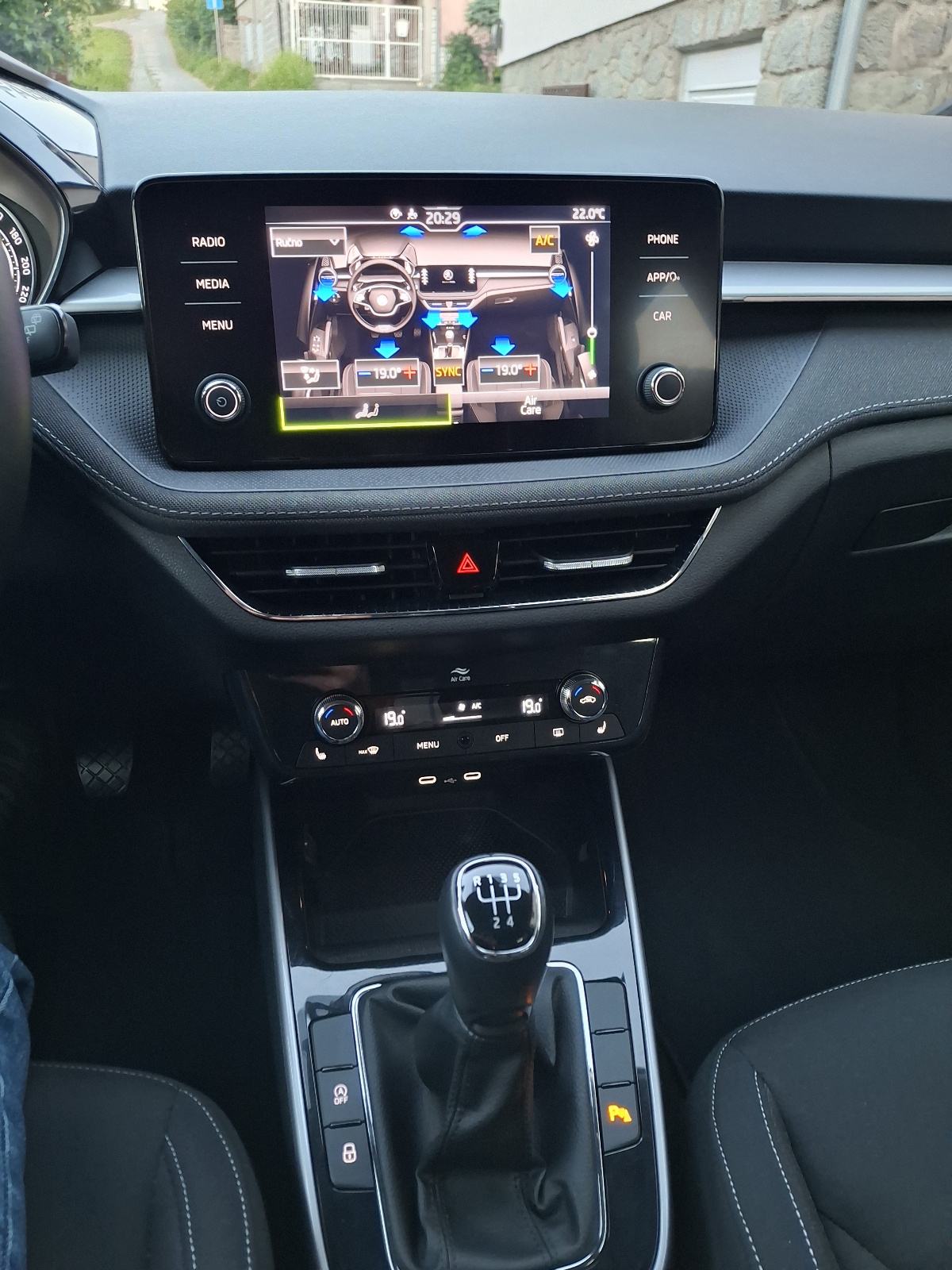 Škoda Fabia 1,0 TSI, fotografija 13