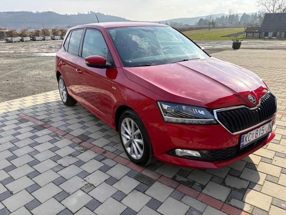 Škoda Fabia 1,0 TSi SOLEIL LED/ACC/PDC/DAB/CARPLAY, fotografija 5