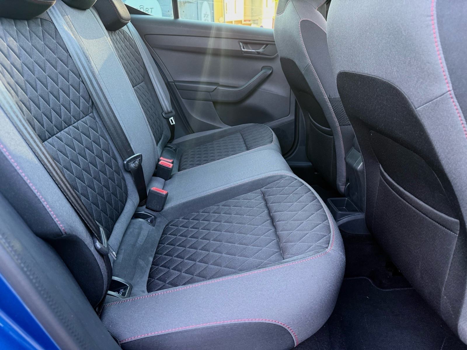 Škoda Fabia 1.0TSI MONTE CARLO 63000km! Navigacija,radar,stakleni krov, fotografija 11
