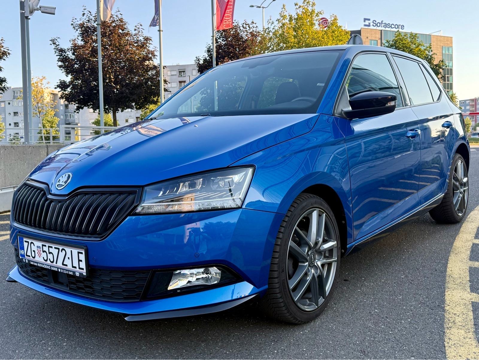 Škoda Fabia 1.0TSI MONTE CARLO 63000km! Navigacija,radar,stakleni krov, fotografija 2