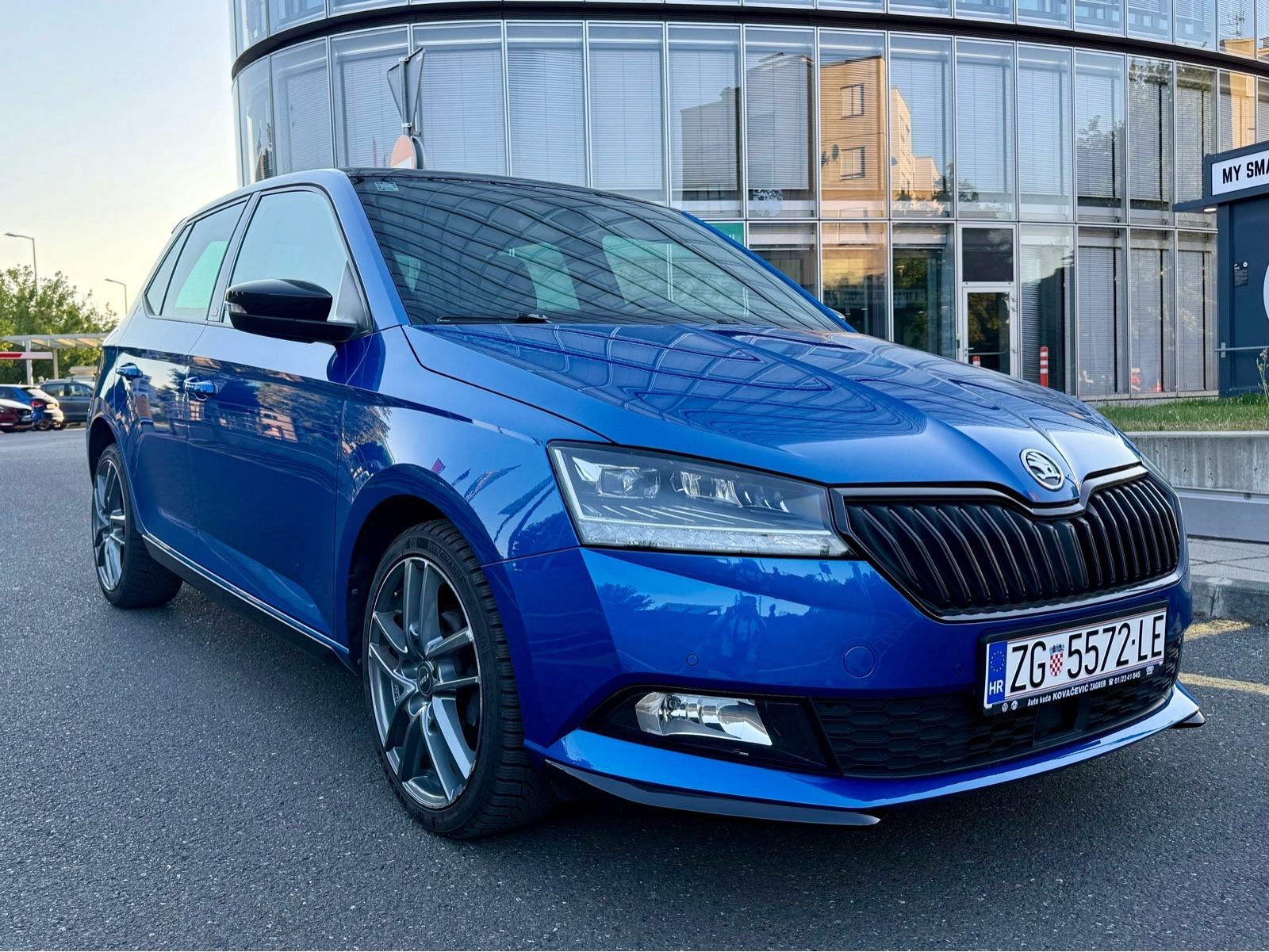 Škoda Fabia 1.0TSI MONTE CARLO 63000km! Navigacija,radar,stakleni krov, fotografija 1