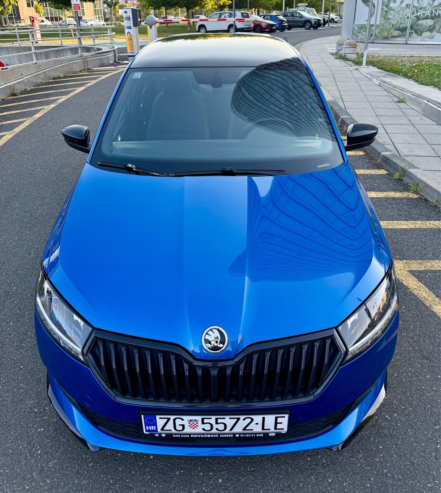 Škoda Fabia 1.0TSI MONTE CARLO 63000km! Navigacija,radar,stakleni krov, fotografija 5