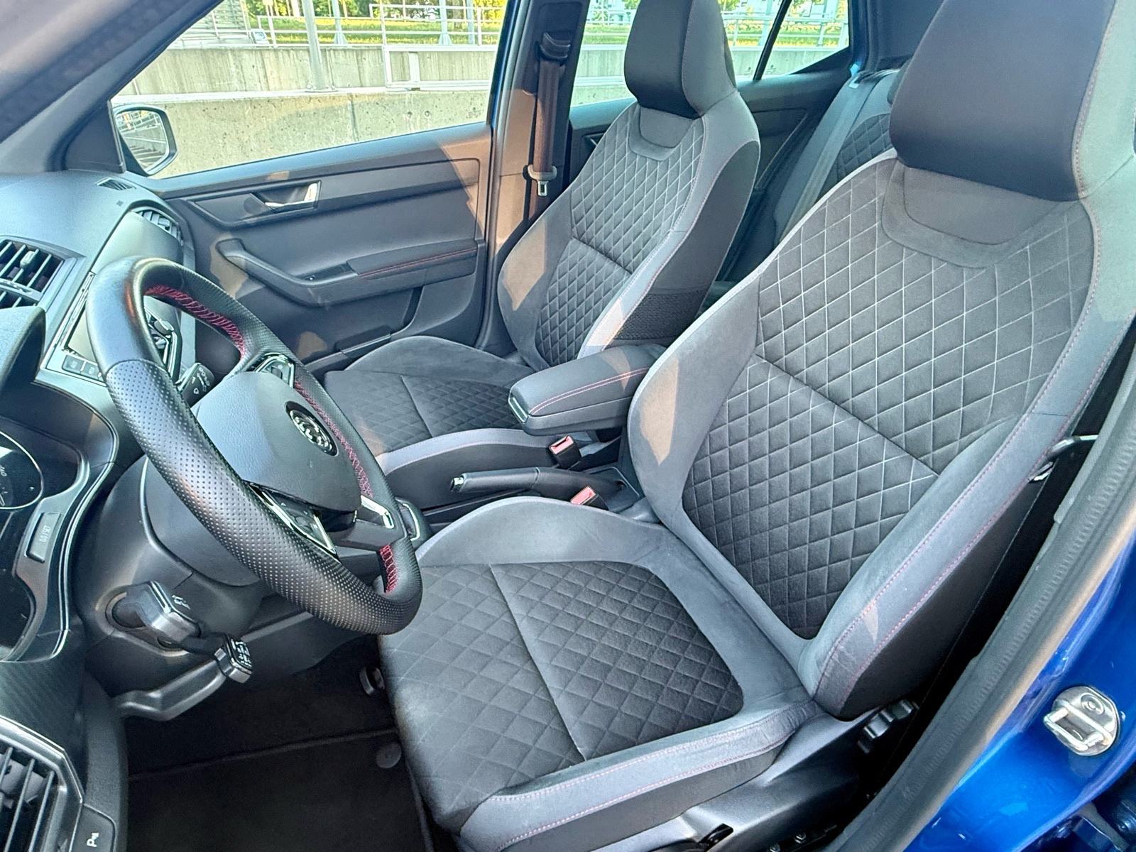 Škoda Fabia 1.0TSI MONTE CARLO 63000km! Navigacija,radar,stakleni krov, fotografija 12