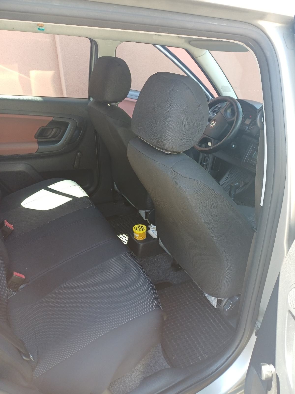 Škoda Fabia 1,2 12V, fotografija 8