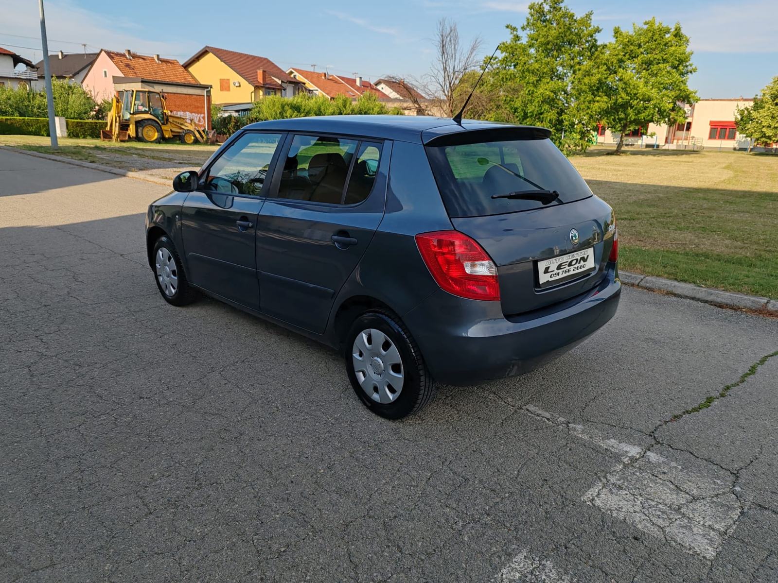 Škoda Fabia 1,2, 2008g, reg godinu dana, 195000 km, fotografija 4