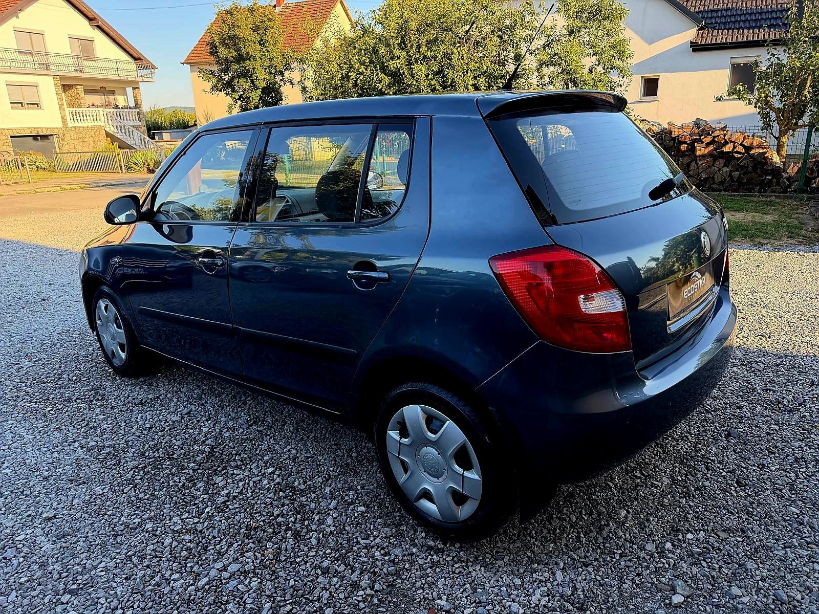 Škoda Fabia 1,2 benzin Reg godina dana, fotografija 8