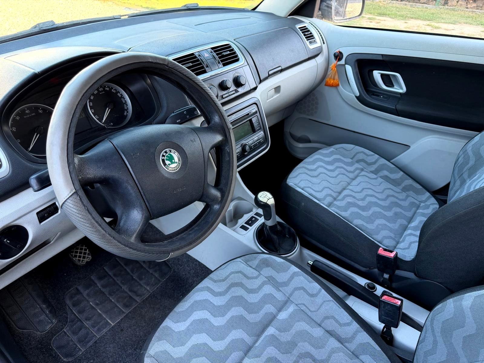 Škoda Fabia 1,2 benzin Reg godina dana, fotografija 16