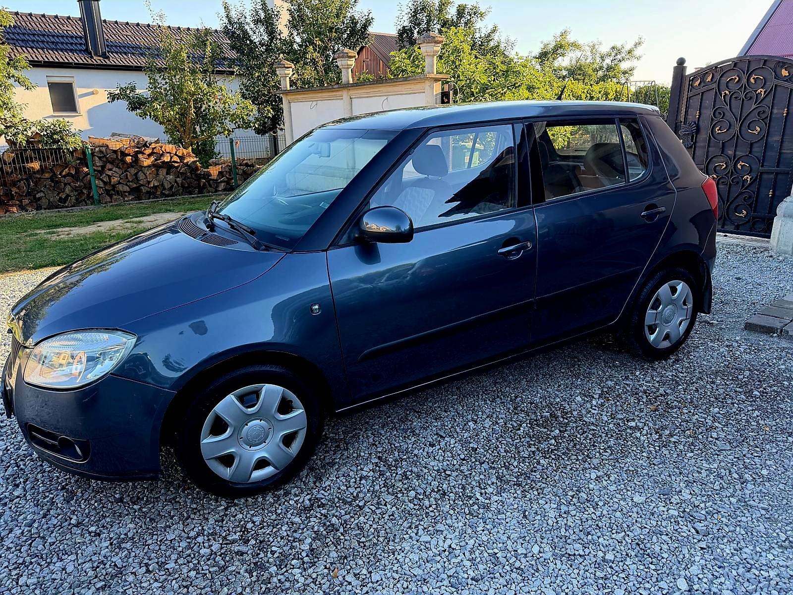 Škoda Fabia 1,2 benzin Reg godina dana, fotografija 5