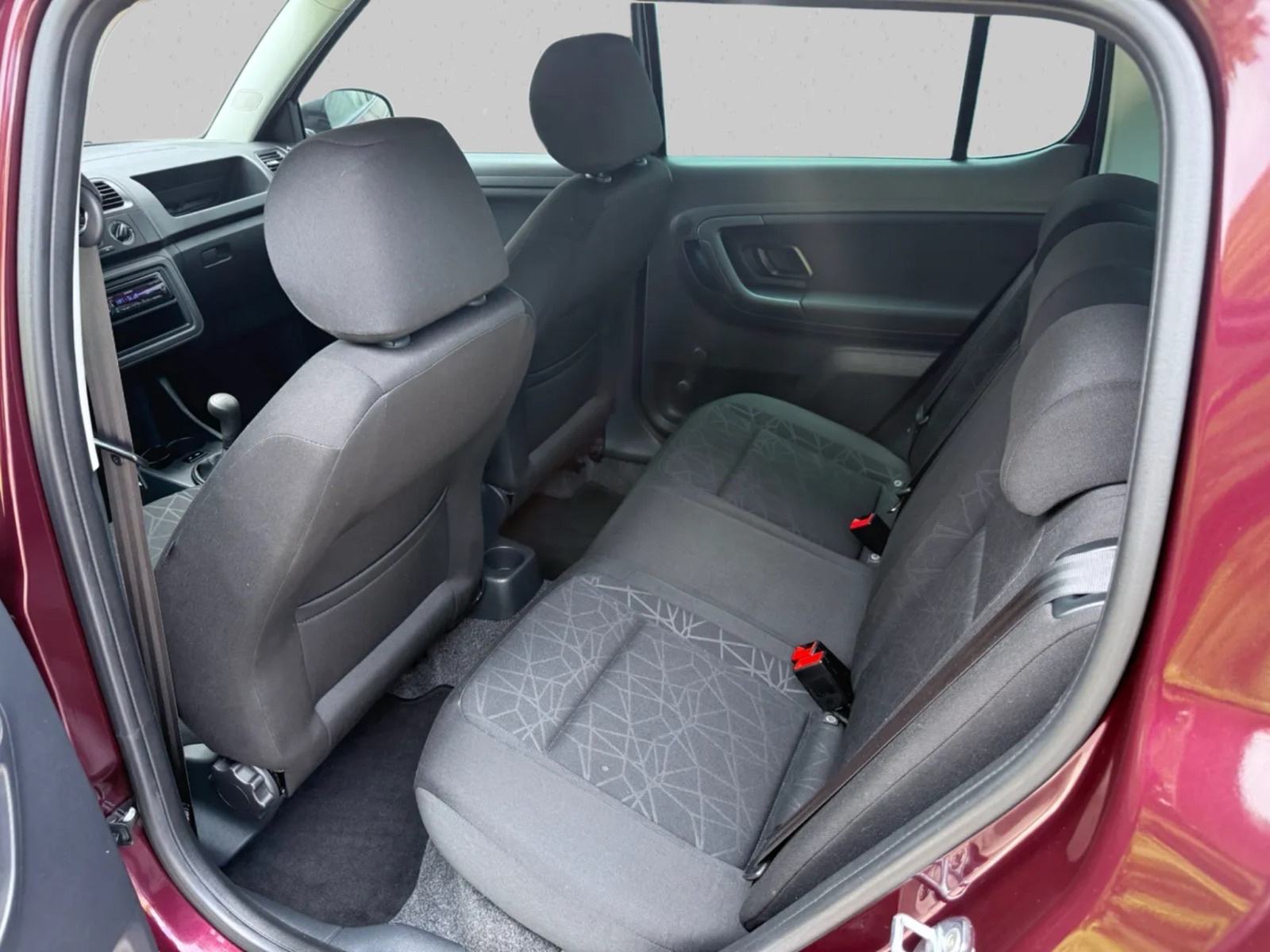 Škoda Fabia 1,2 Family * 26,000km * NOVOO * HR AUTO * ISPIS KM *, fotografija 8