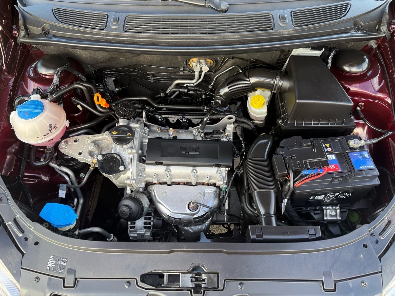 Škoda Fabia 1,2 Family * 26,000km * NOVOO * HR AUTO * ISPIS KM *, fotografija 17