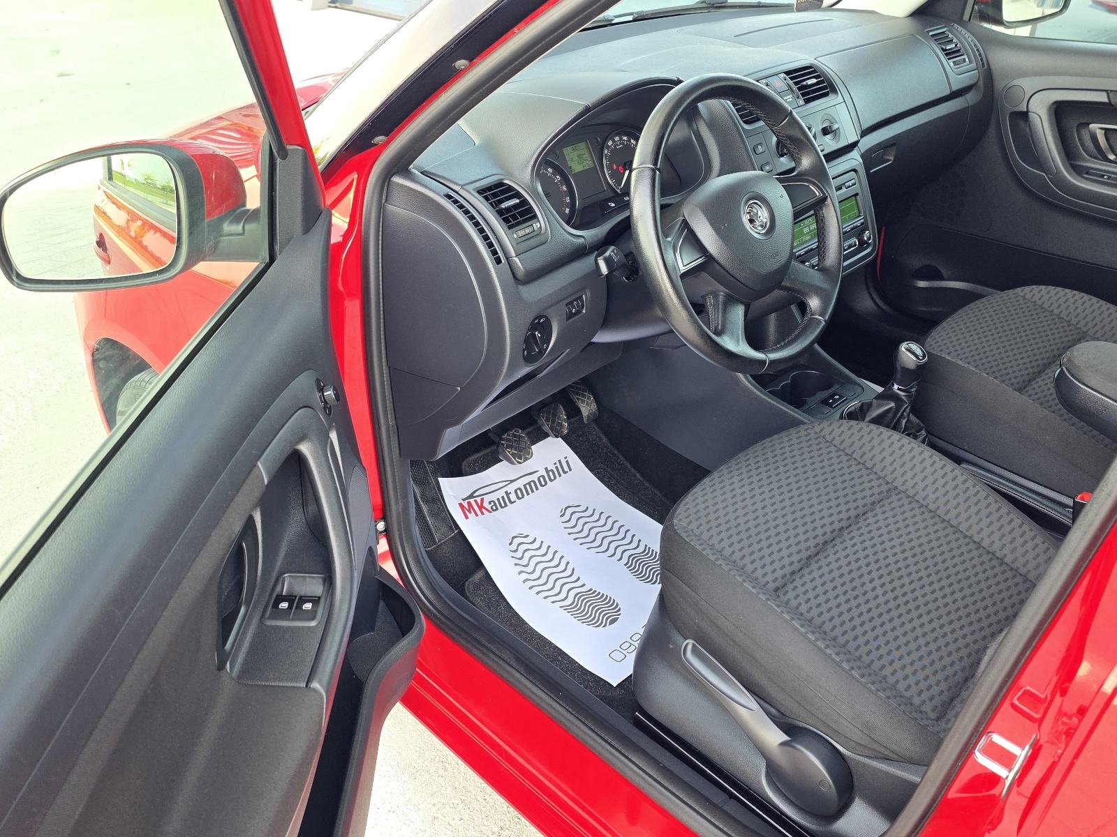 Škoda Fabia 1,2 TDI ALU,PARK SENZORI TOP STANJE SAMO 160 T.K.M, fotografija 15