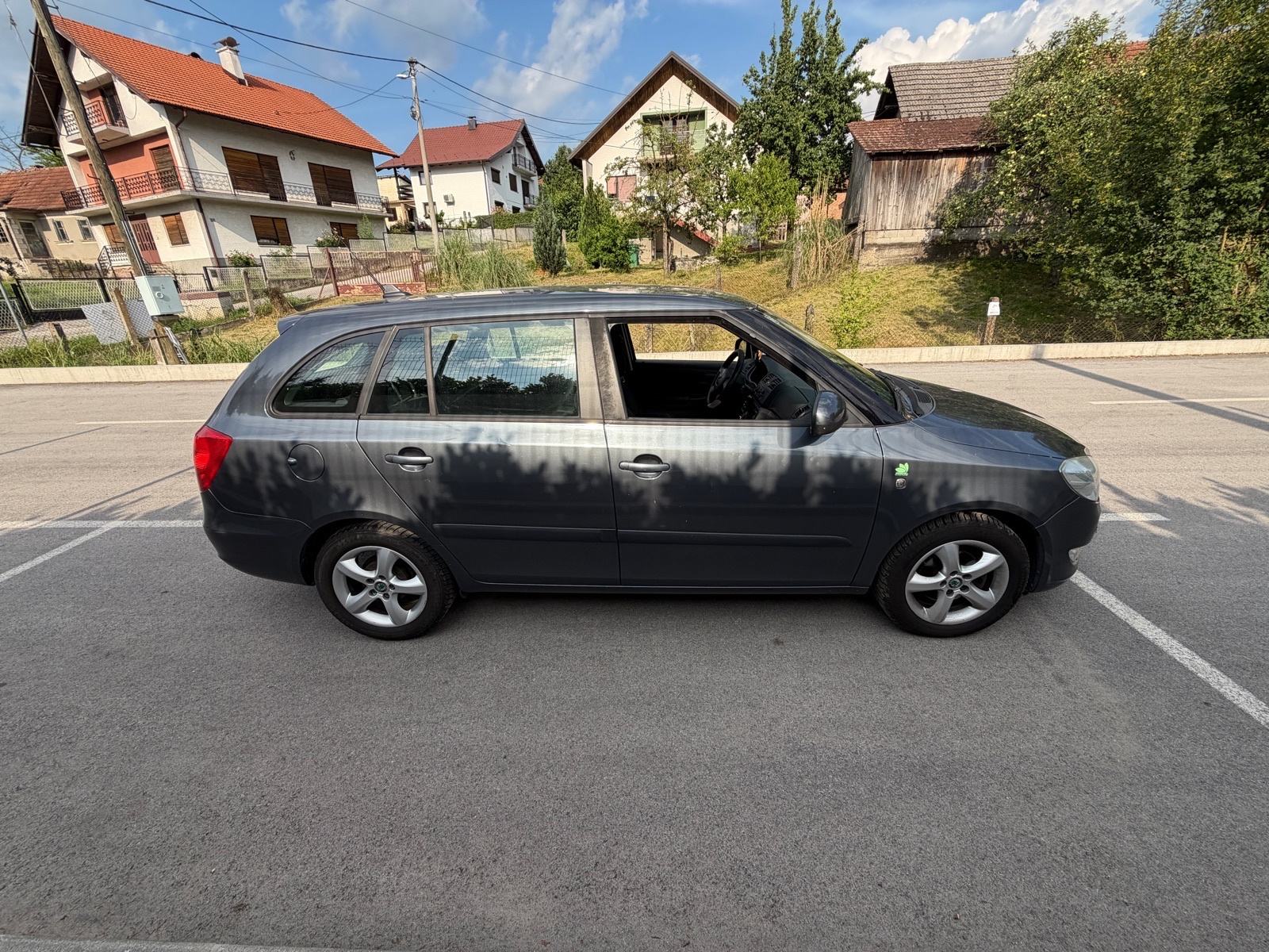 Škoda Fabia 1,2 TDI, fotografija 6