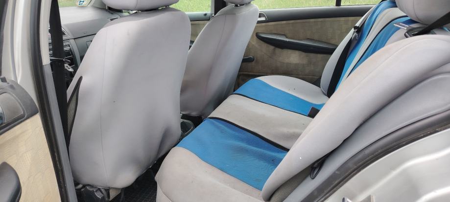 Škoda Fabia 1,4, fotografija 10