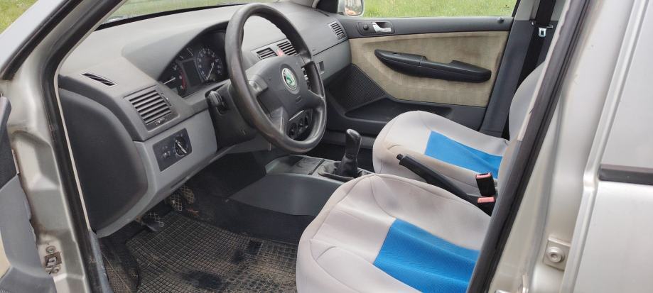 Škoda Fabia 1,4, fotografija 11